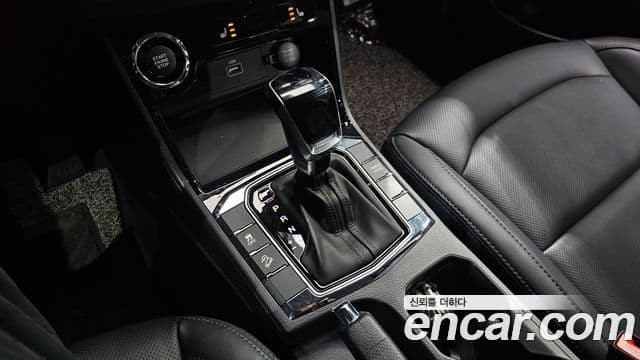 KG모빌리티(SsangYong) Beautiful Korando бензин 1.5 2WD C5, 2022 9