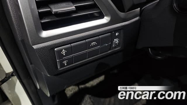 KG모빌리티(SsangYong) Beautiful Korando бензин 1.5 2WD C5, 2022 16