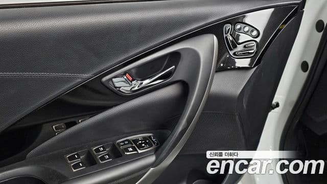 Hyundai Grandeur HG HG300 Royal, 2012 17