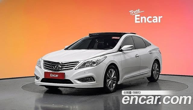 Hyundai Grandeur HG HG300 Royal, 2012 1