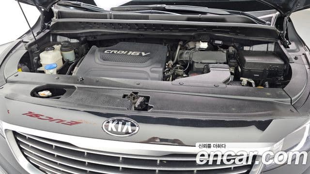 Kia All New Carnival VIP, 2016 6