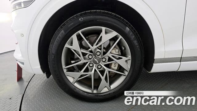 Genesis GV70, 2023 все фото