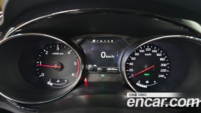 Kia All New Carnival Noblesse, 2016 8