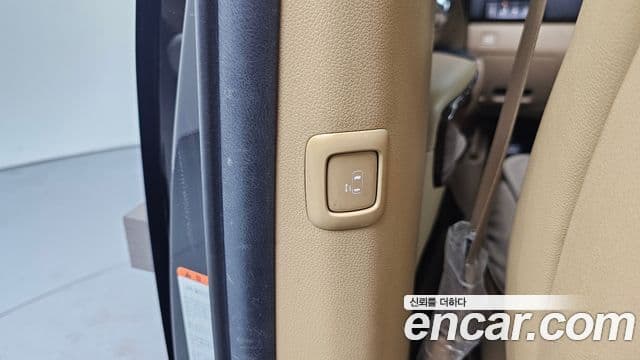 Kia All New Carnival Noblesse, 2016 18