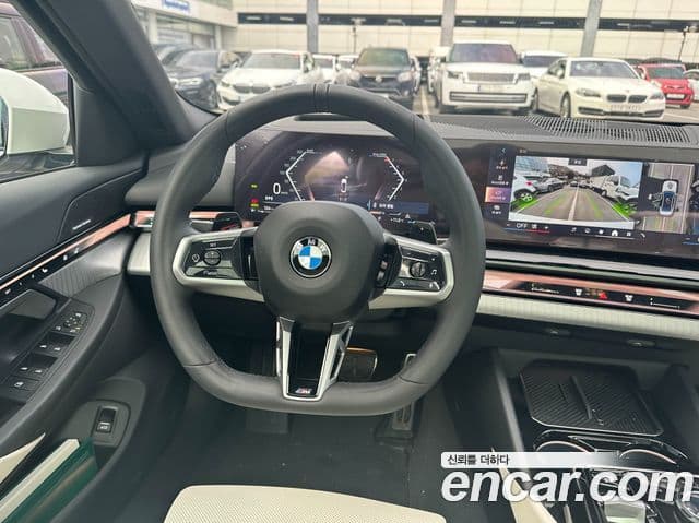 BMW 5시리즈 (G60) 520i M Sport, 2025 7