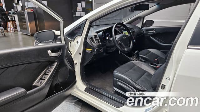 Kia K3 Luxury, 2014 11