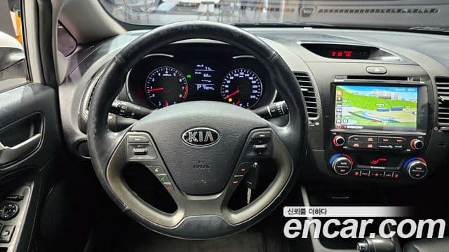 Kia K3 Luxury, 2014 13