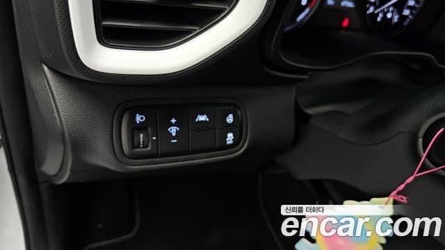 Hyundai Venue 1.6 Flux, 2022 17