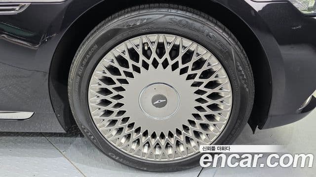 Genesis G90 Premium Luxury, 2020 все фото