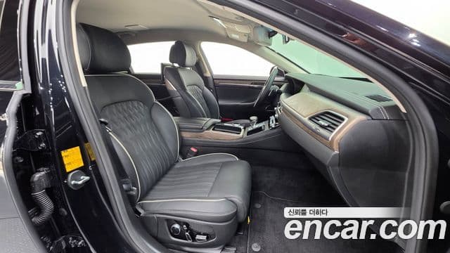 Genesis G90 Premium Luxury, 2020 10