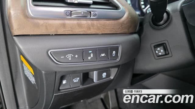 Genesis G90 Premium Luxury, 2020 13