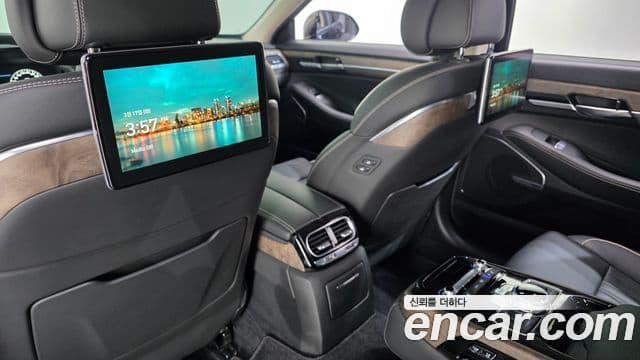 Genesis G90 Premium Luxury, 2020 17