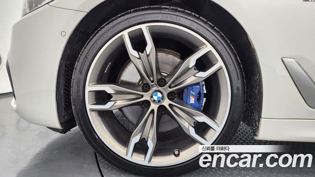 BMW 5시리즈 (G30) 530i M Sport, 2018 все фото