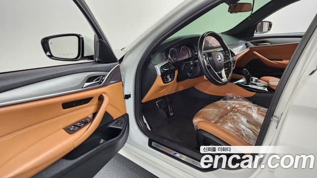 BMW 5시리즈 (G30) 530i M Sport, 2018 10