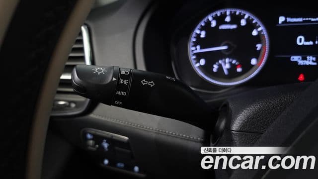 Hyundai Grandeur IG 3.0 LPi Modern (арендный автомобиль), 2019 16