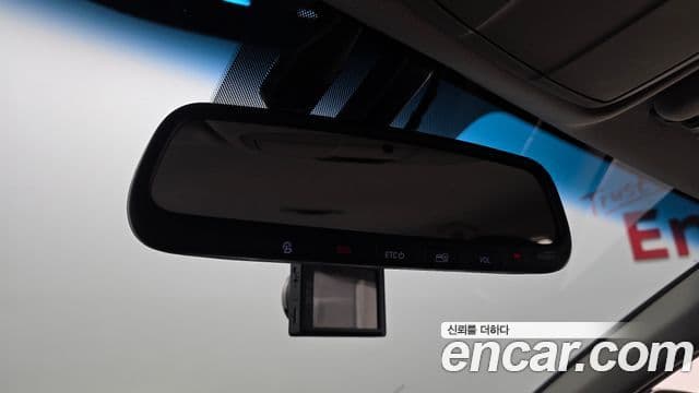 Hyundai Grandeur IG 3.0 LPi Modern (арендный автомобиль), 2019 19