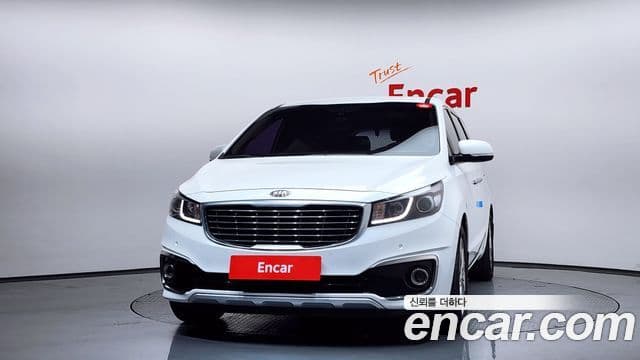 Kia All New Carnival VIP, 2016 3
