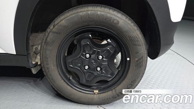 Hyundai Casper турбо D Essential, 2023 все фото