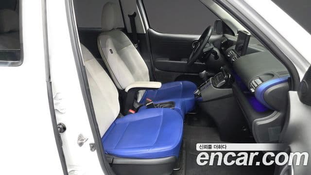 Hyundai Casper турбо D Essential, 2023 11