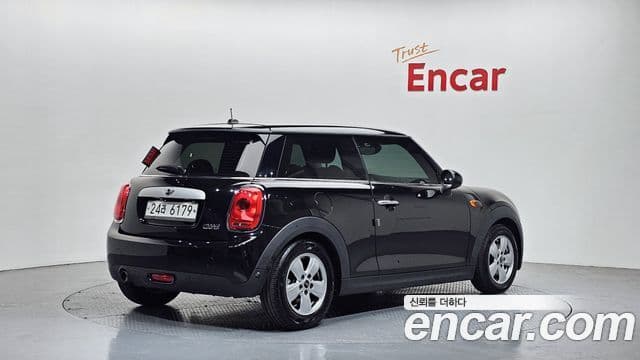 Mini Cooper 3세대, 2015 2