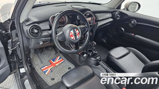 Mini Cooper 3세대, 2015 7