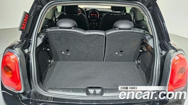 Mini Cooper 3세대, 2015 20