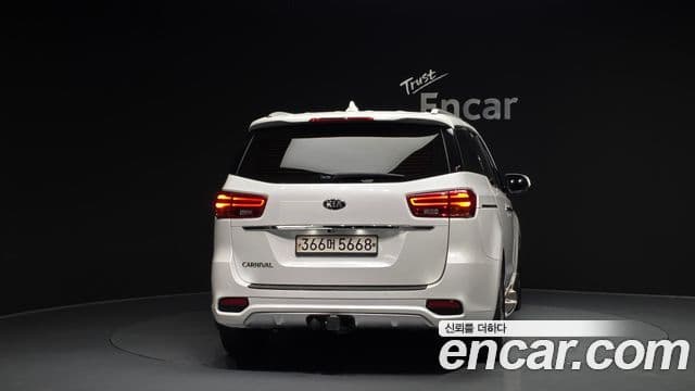 Kia The / новый New Carnival Special, 2019 4