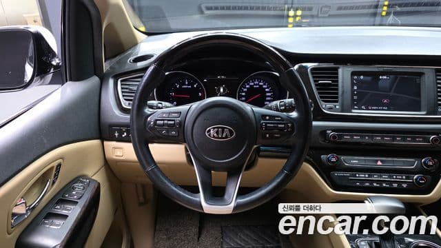 Kia The / новый New Carnival Special, 2019 13