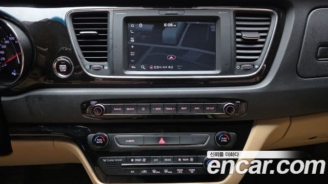 Kia The / новый New Carnival Special, 2019 14