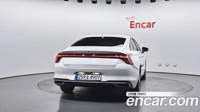 Kia K8 Trendy(арендный автомобиль), 2023 4