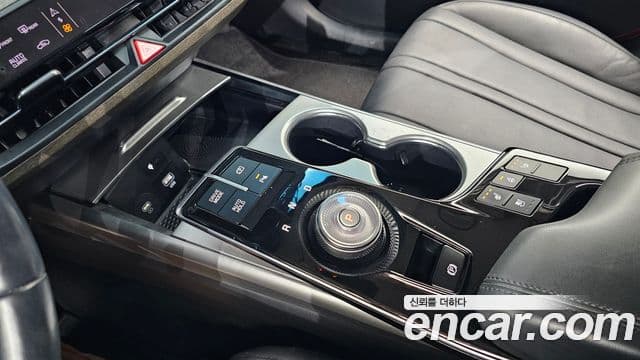 Kia K8 Trendy(арендный автомобиль), 2023 9