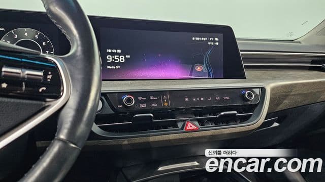 Kia K8 Trendy(арендный автомобиль), 2023 17