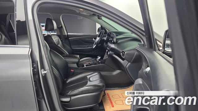 Hyundai Santa Fe TM Premium, 2019 12