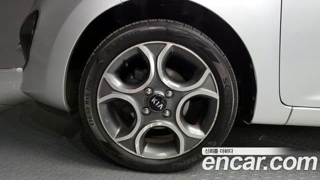 Kia All New Morning Luxury, 2013 все фото