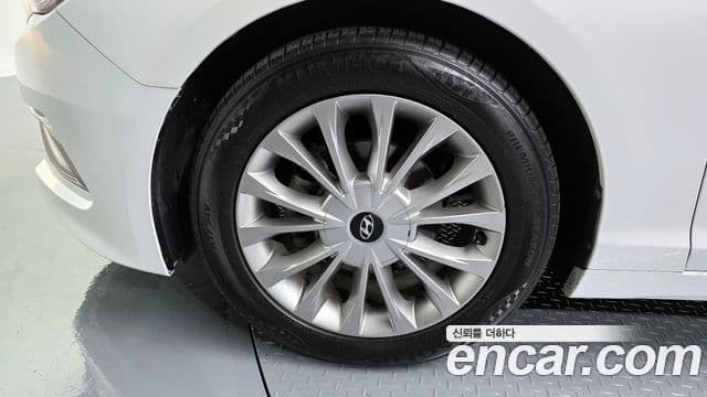 Hyundai LF Sonata 2.0 Care Plus, 2017 все фото