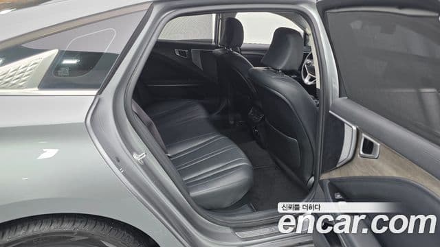 Kia K8 гибрид Noblesse, 2022 12