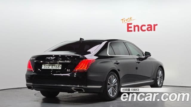 Genesis EQ900 Luxury, 2016 2