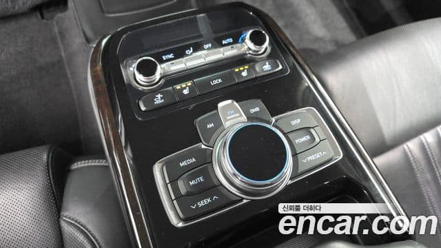 Genesis EQ900 Luxury, 2016 19