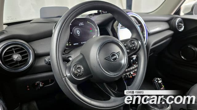 Mini Cooper 3세대, 2021 13