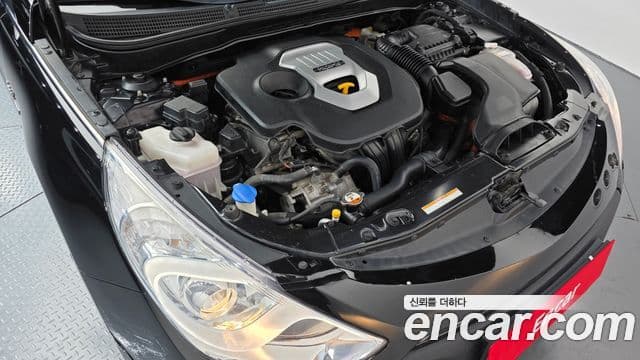 Hyundai Sonata гибрид Premier, 2012 6