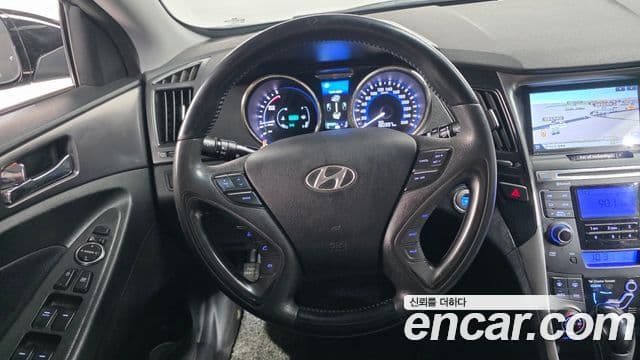 Hyundai Sonata гибрид Premier, 2012 14