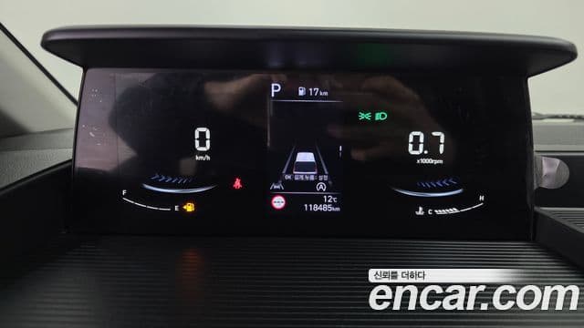 Hyundai Staria Modern, 2023 8