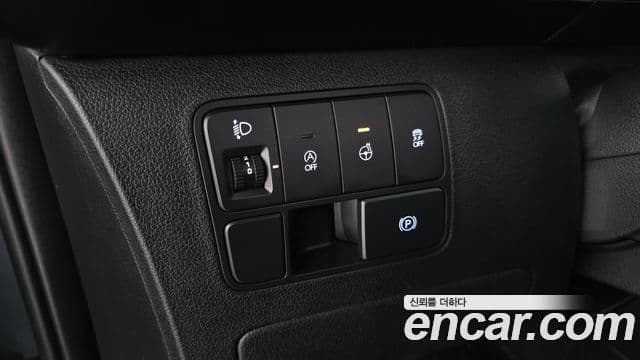 Hyundai Staria Modern, 2023 18