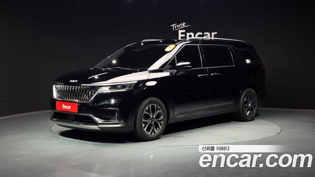 Kia Carnival 4세대 Signature, 2022 1