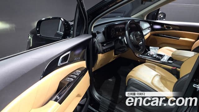 Kia Carnival 4세대 Signature, 2022 11