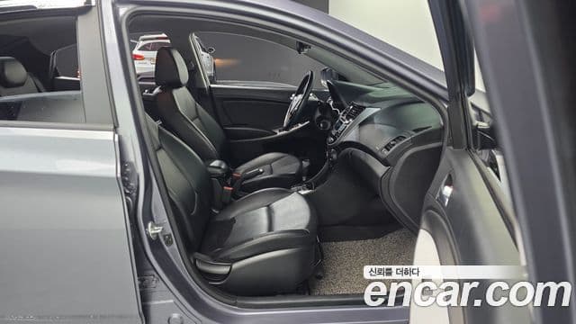 Hyundai Accent(новый кузов / новое поколение) Modern, 2016 12