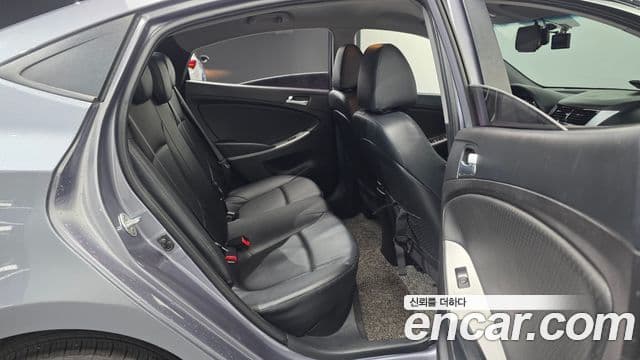 Hyundai Accent(новый кузов / новое поколение) Modern, 2016 13