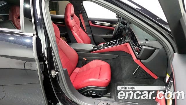 Porsche Panamera (976) 4.0 GTS, 2025 10