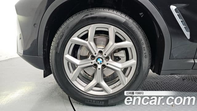 BMW X4 (G02) xDrive20i xLine, 2023 все фото