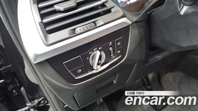 BMW X4 (G02) xDrive20i xLine, 2023 12